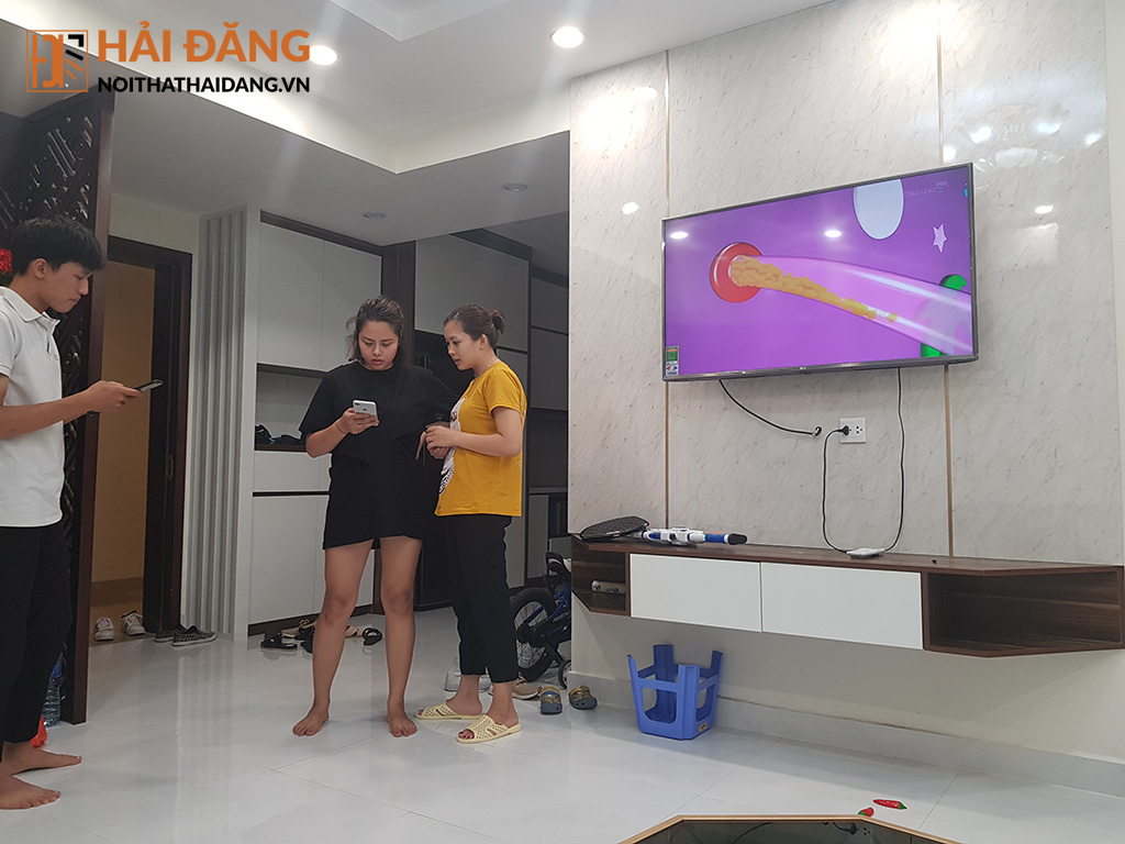 Sofa nỉ tân cổ điển chị Trang T1 Times City